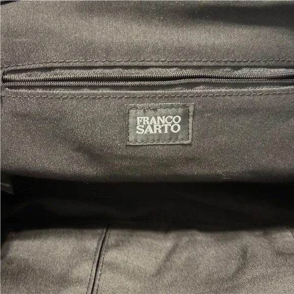 Franco Sarto Black Crushed Velvet Like Handbag Whimsy-Goth Vintage Kiss Lock - Picture 4 of 16